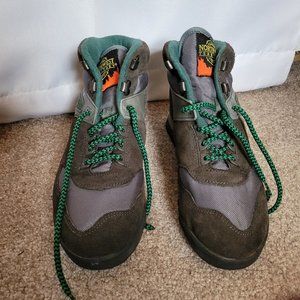 Northwest Territory Hiking Boots